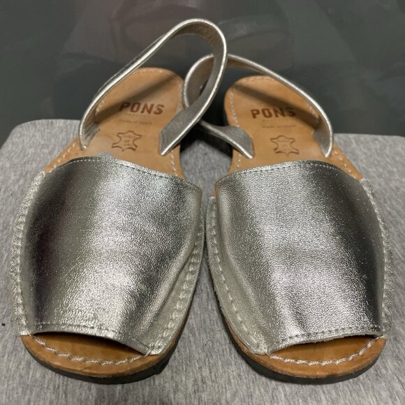 PONS Avarca Menorca Spain 510 Classic Style Silver Sandals Women Size 10US 40EU - Picture 1 of 4